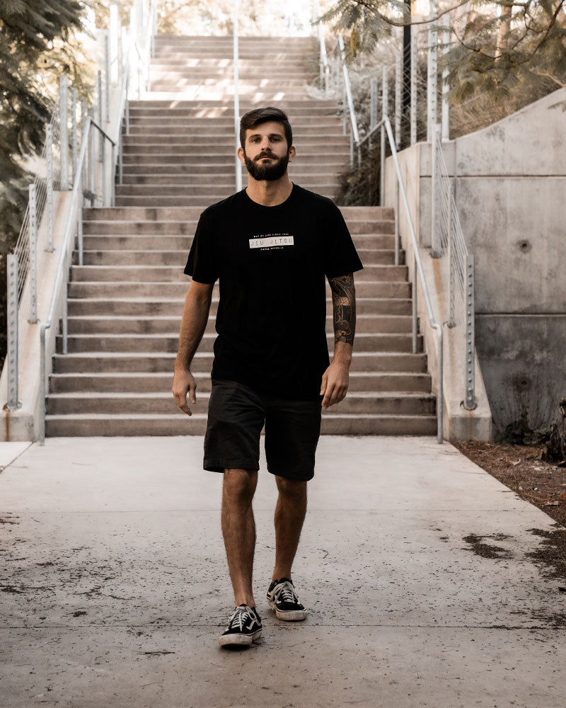 Box V2 Tee
