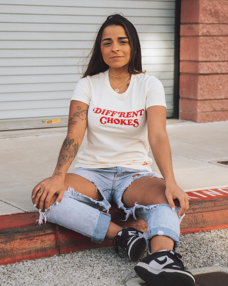 Diff'rent Chokes Women's Tee